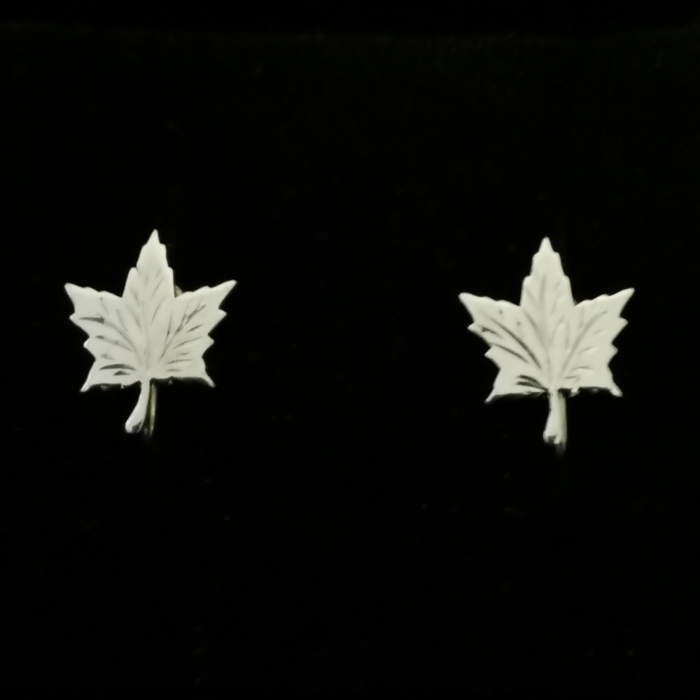 STERLING SILVER MAPLE LEAF EARINGS